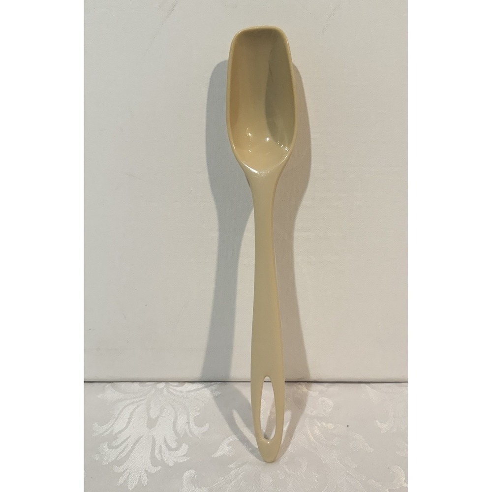 Vintage Ensar Corp Nylon Plastic Solid Spoon Made USA Burnt Ivory Color